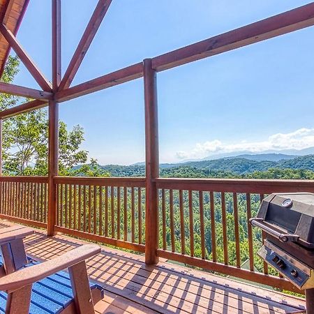 A Higher Calling, 1089 Of Free Area Attraction Tickets For Each Paid Day, Dollywood And More! Pigeon Forge Ngoại thất bức ảnh