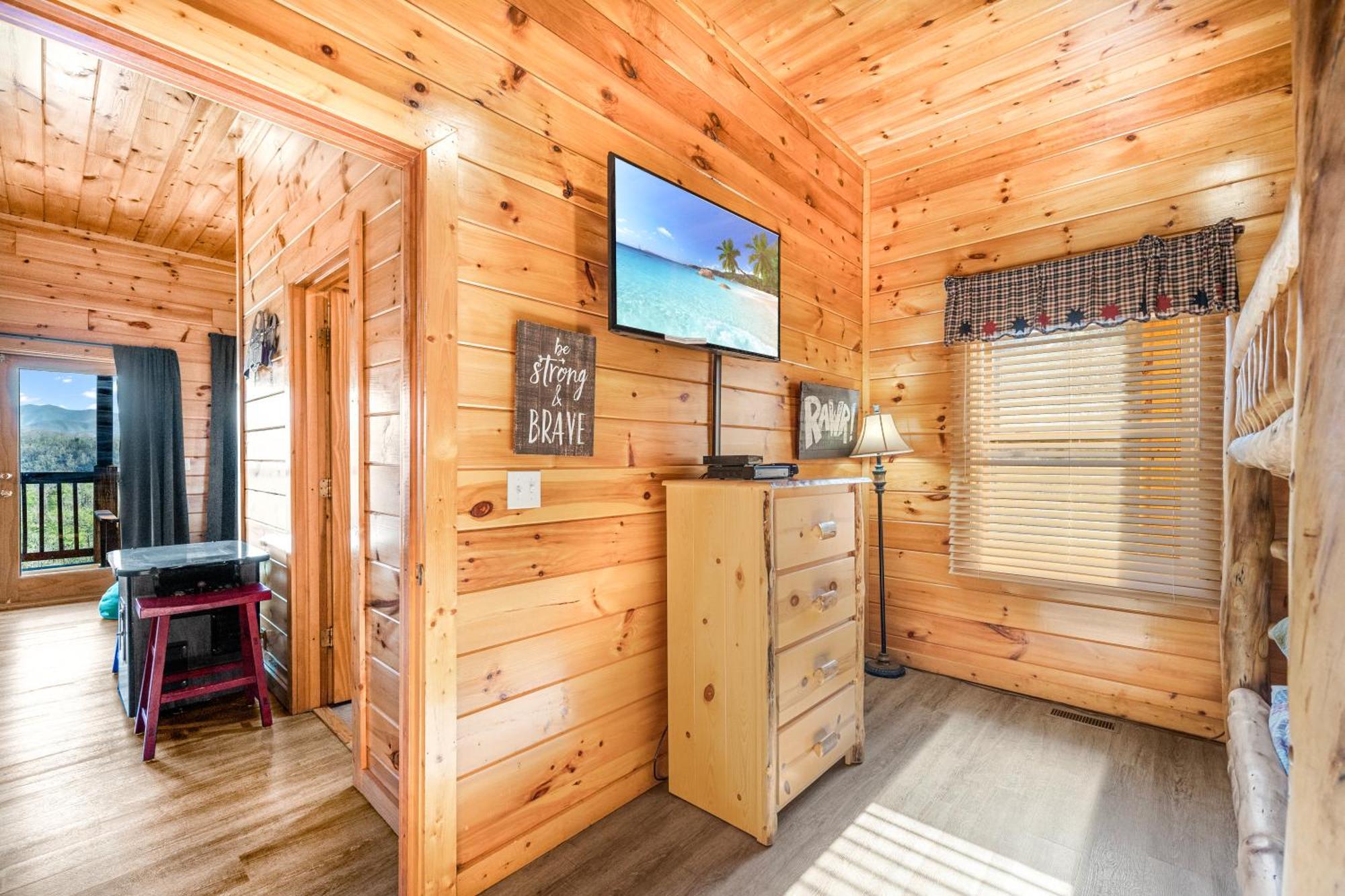 A Higher Calling, 1089 Of Free Area Attraction Tickets For Each Paid Day, Dollywood And More! Pigeon Forge Ngoại thất bức ảnh